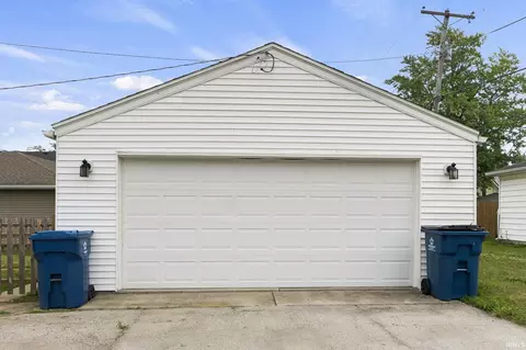 402 E Forest St, Monroeville, IN 46773 photo 25