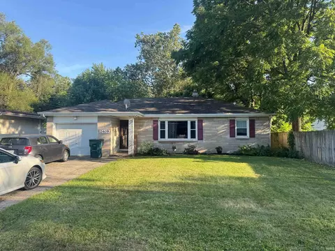 2409 W Ethel Ave, Muncie, IN 47303