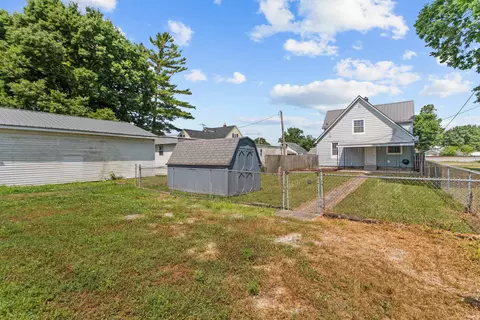 269 E 8th St, Peru, IN 46970 photo 28