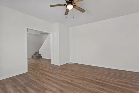 269 E 8th St, Peru, IN 46970 photo 10