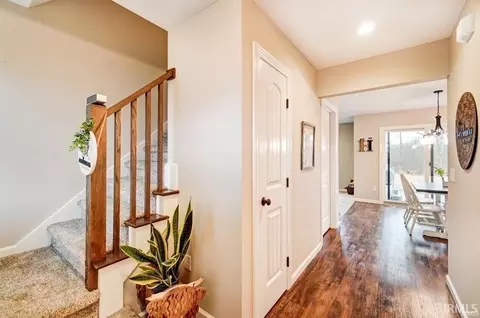 Entry Way - 2034 Freestone Pl, Huntertown, IN 46748 photo 2 of 3