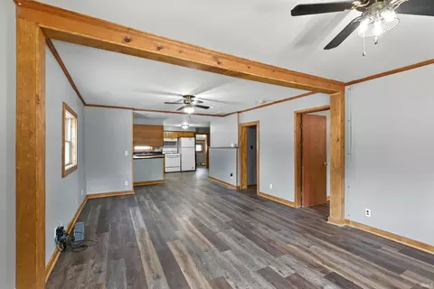 1103 N Wayne St, Warren, IN 46792 photo 6
