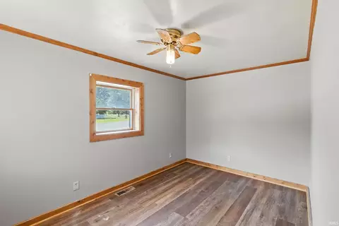 1103 N Wayne St, Warren, IN 46792 photo 12