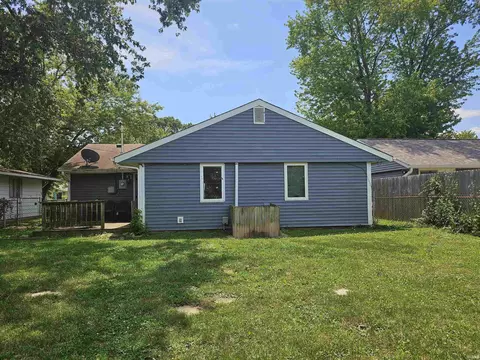 Exterior - 1708 Goder Dr, Frankfort, IN 46041 photo 4 of 4