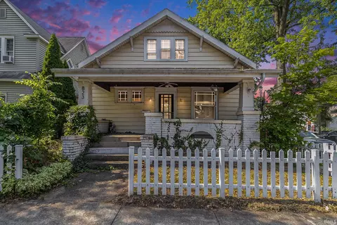 823 Bower St, Elkhart, IN 46514