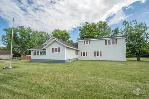 9105 E Jackson St, Selma, IN 47383 photo 3
