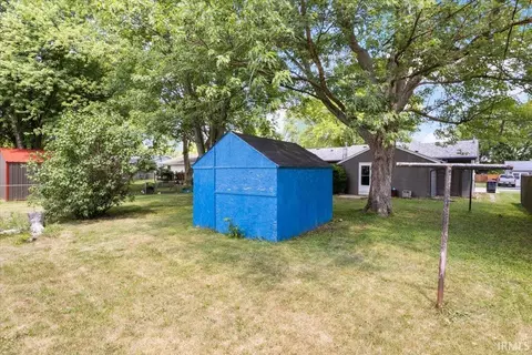313 E 11th St, Brookston, IN 47923 photo 27