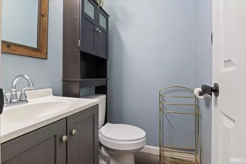313 E 11th St, Brookston, IN 47923 photo 17