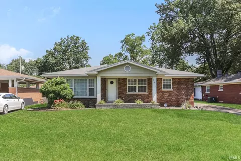 2912 Monroe Ave, Evansville, IN 47714