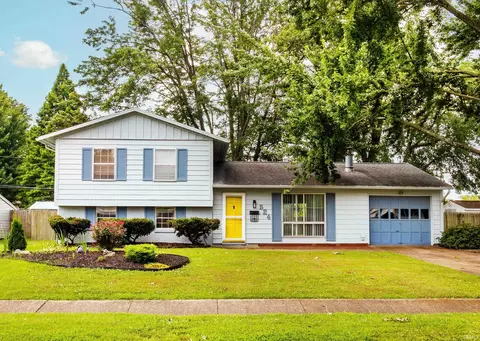 524 Sheridan Rd, Evansville, IN 47710