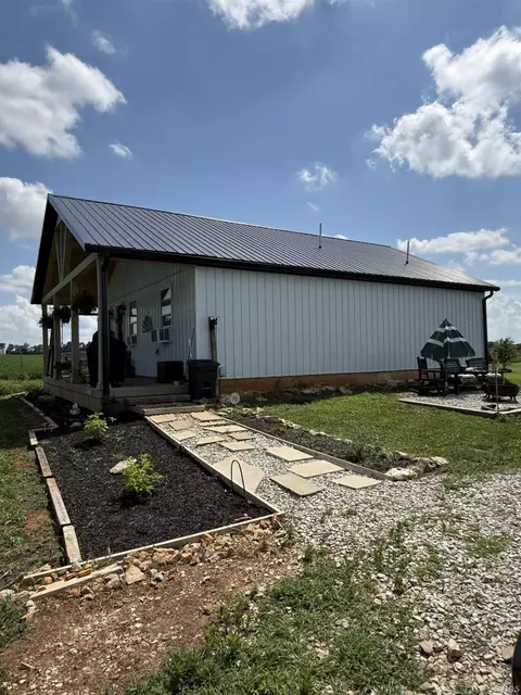 Exterior - 1591 Vfw Rd, Mitchell, IN 47446 photo 3 of 5