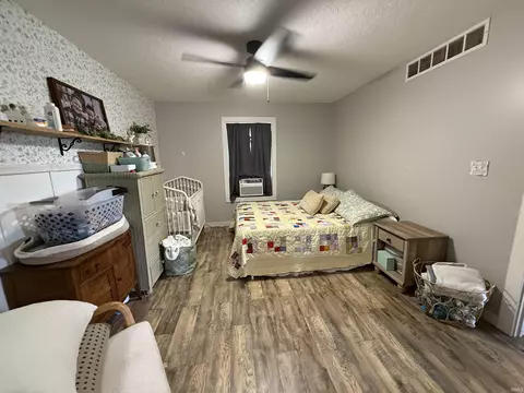 Bedroom - 1591 Vfw Rd, Mitchell, IN 47446 photo 1 of 3