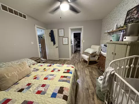 Bedroom - 1591 Vfw Rd, Mitchell, IN 47446 photo 2 of 3
