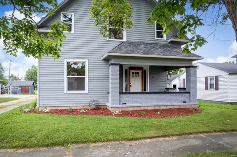 544 N Main St, Winchester, IN 47394