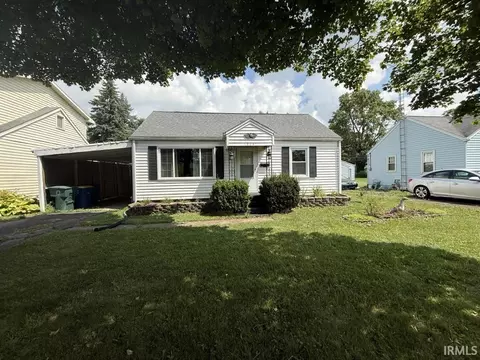 1914 E 23rd St, Muncie, IN 47302