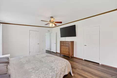 8666 E Ash Rd, Bloomfield, IN 47424 photo 19