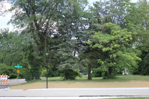 2403 S Anthony Blvd #40, 41 & 42, Fort Wayne, IN 46803