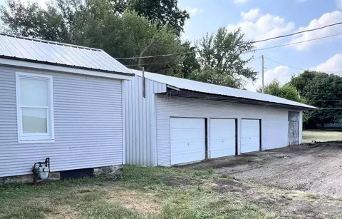 324 E Walnut St, Argos, IN 46501 photo 19