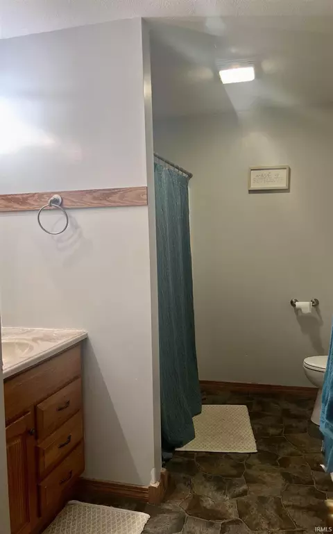 Bath - 802 S 2nd St, Mitchell, IN 47446 photo 3 of 3