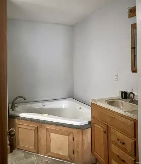 Bath - 802 S 2nd St, Mitchell, IN 47446 photo 1 of 3