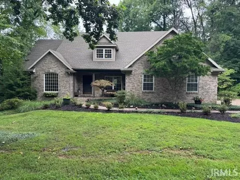 1340 Tall Timbers Dr, Evansville, IN 47725