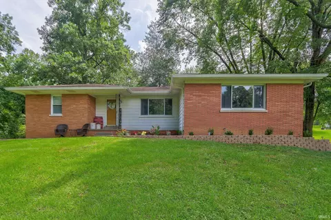 1845 E Boonville New Harmony Rd, Evansville, IN 47725