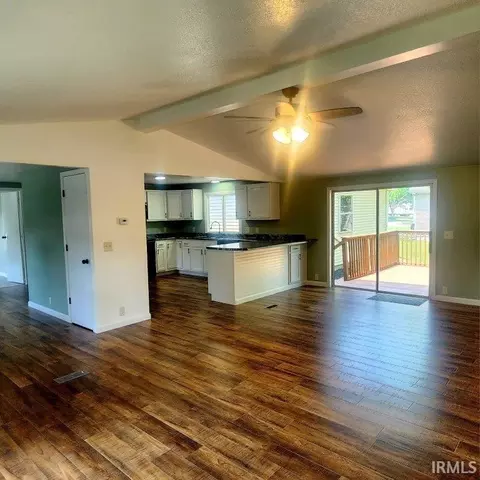 8198 E Mcclintic Rd, Syracuse, IN 46567 photo 10