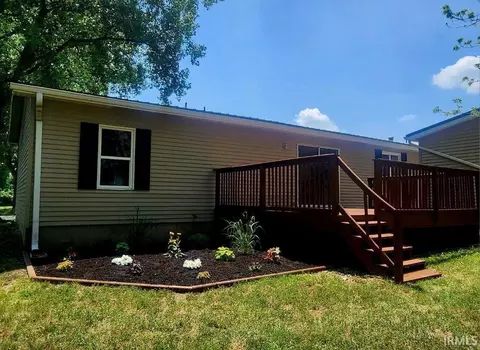 8198 E Mcclintic Rd, Syracuse, IN 46567 photo 4