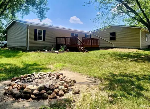 8198 E Mcclintic Rd, Syracuse, IN 46567 photo 3