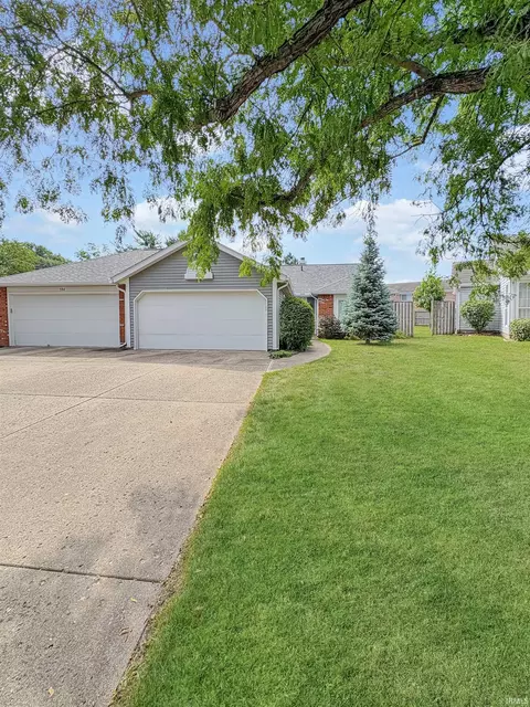 582 Westview Cir, West Lafayette, IN 47906