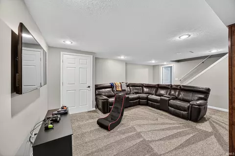 10337 N Bicknell Dr, Granger, IN 46530 photo 28
