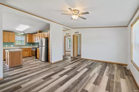 1895 E 800 S, Claypool, IN 46510 photo 5