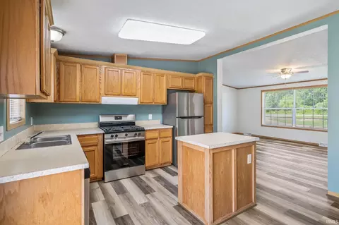 1895 E 800 S, Claypool, IN 46510 photo 8