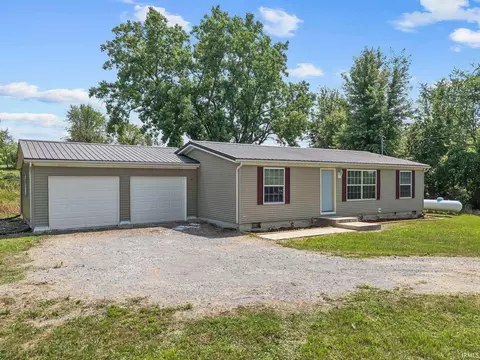 1895 E 800 S, Claypool, IN 46510 photo 1