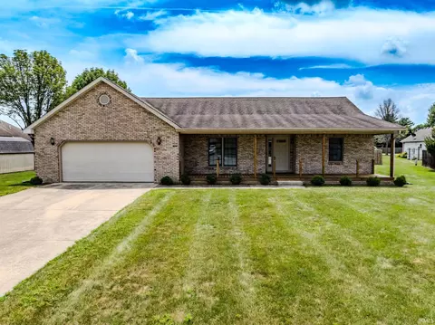 7813 Ohare Cir, Yorktown, IN 47396