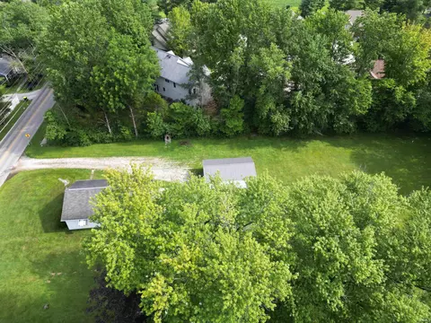 1375 S 1405 S Smith Rd, Bloomington, IN 47401 photo 4