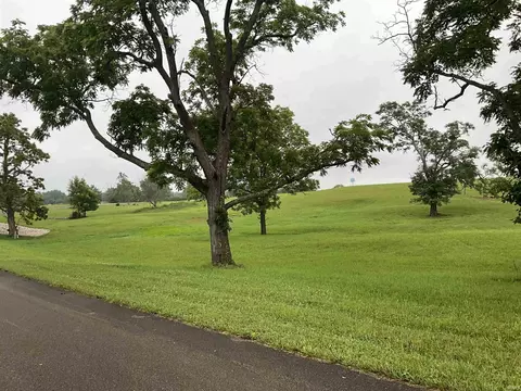 8622 S Alonzo Way, Bloomington, IN 47401