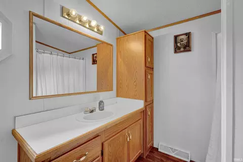 133 W Main St, Mitchell, IN 47446 photo 16