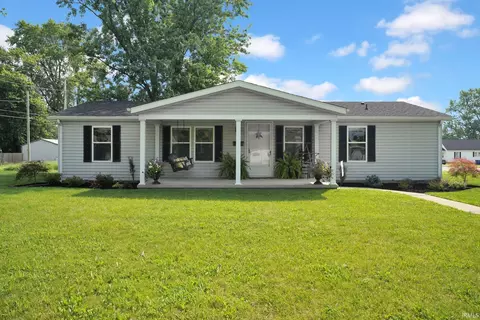 133 W Main St, Mitchell, IN 47446 photo 1