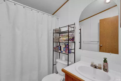 133 W Main St, Mitchell, IN 47446 photo 19