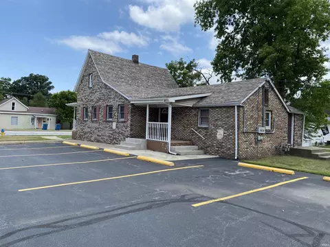 601 S Heaton, Knox, IN 46534