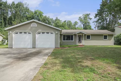15369 Doris Rd, Bristol, IN 46507
