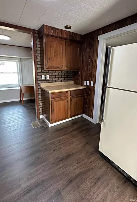 408 John St, Washington, IN 47501 photo 7