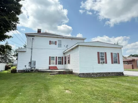 201 S Poplar St, Lagrange, IN 46761 photo 3