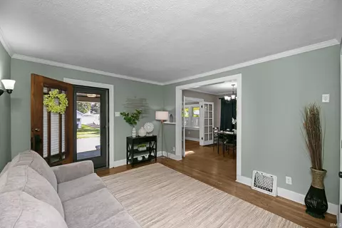 Entry Way - 818 Eckman St, South Bend, IN 46614 photo 1 of 2