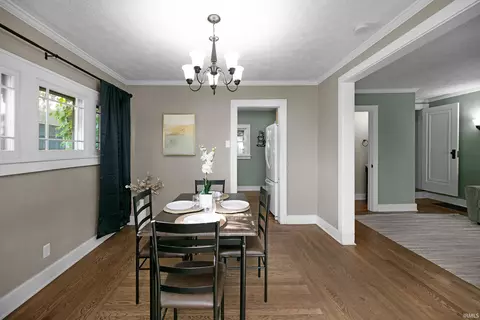 Dining - 818 Eckman St, South Bend, IN 46614 photo 4 of 4