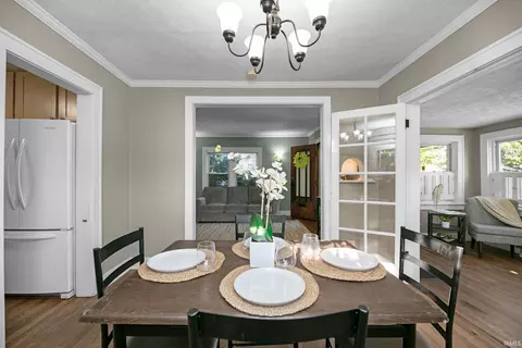 Dining - 818 Eckman St, South Bend, IN 46614 photo 3 of 4