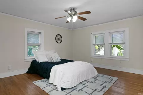 Bedroom - 818 Eckman St, South Bend, IN 46614 photo 2 of 4