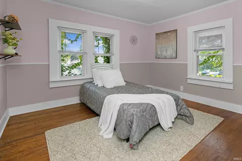 Bedroom - 818 Eckman St, South Bend, IN 46614 photo 3 of 4
