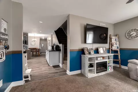 Entry Way - 702 E Walnut St, Chalmers, IN 47929 photo 1 of 2